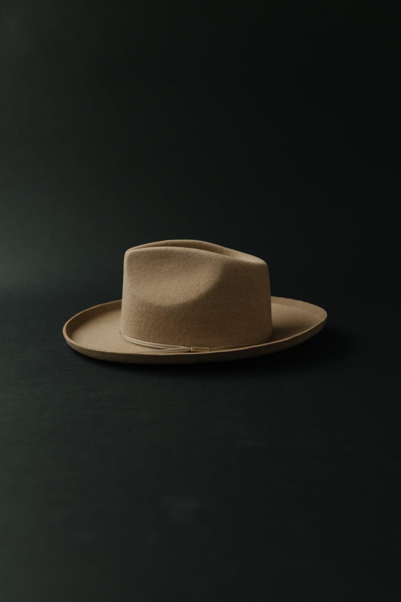 CLARKSDALE TEARDROP CROWN FEDORA – TAN