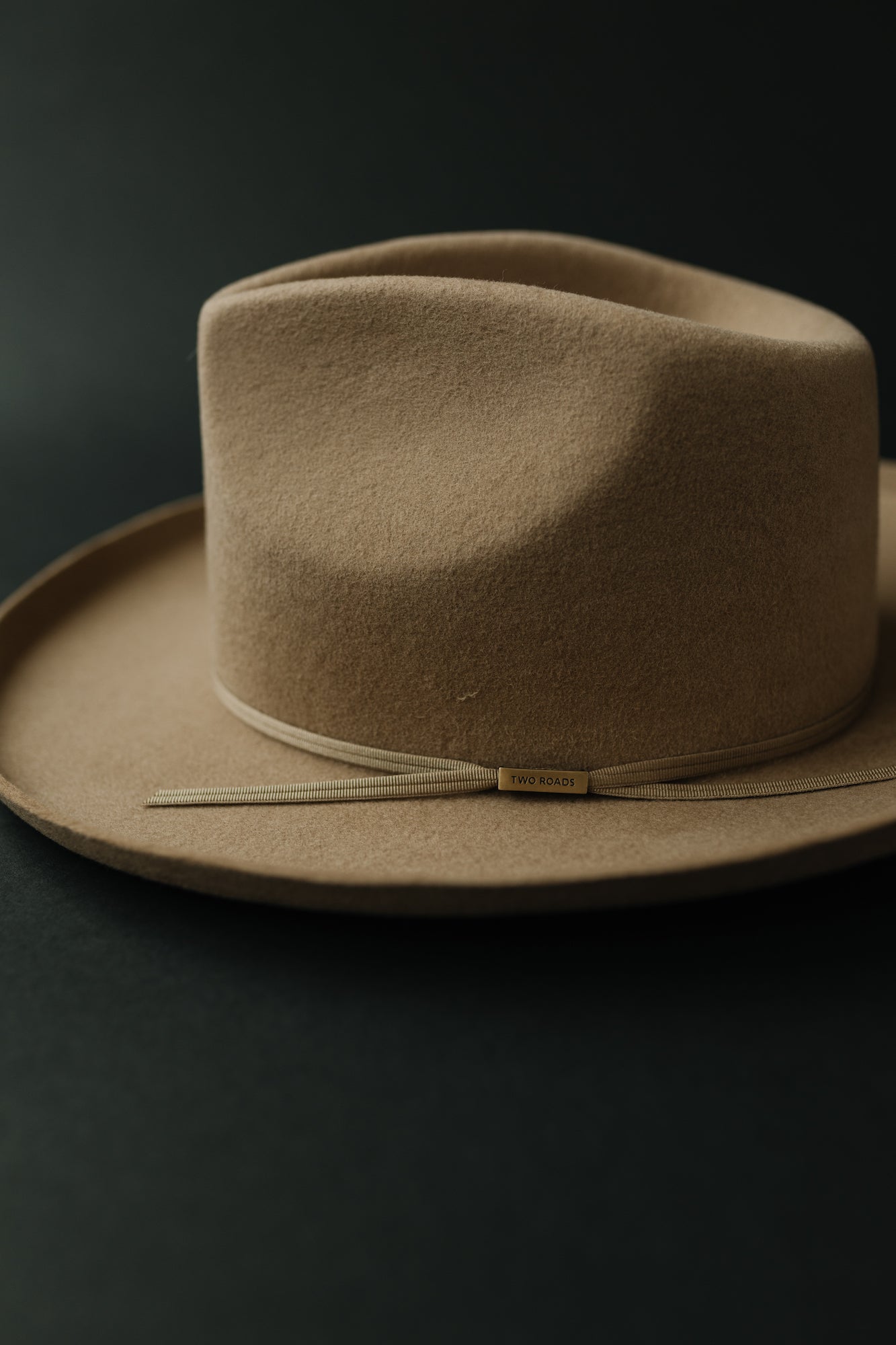 CLARKSDALE TEARDROP CROWN FEDORA – TAN