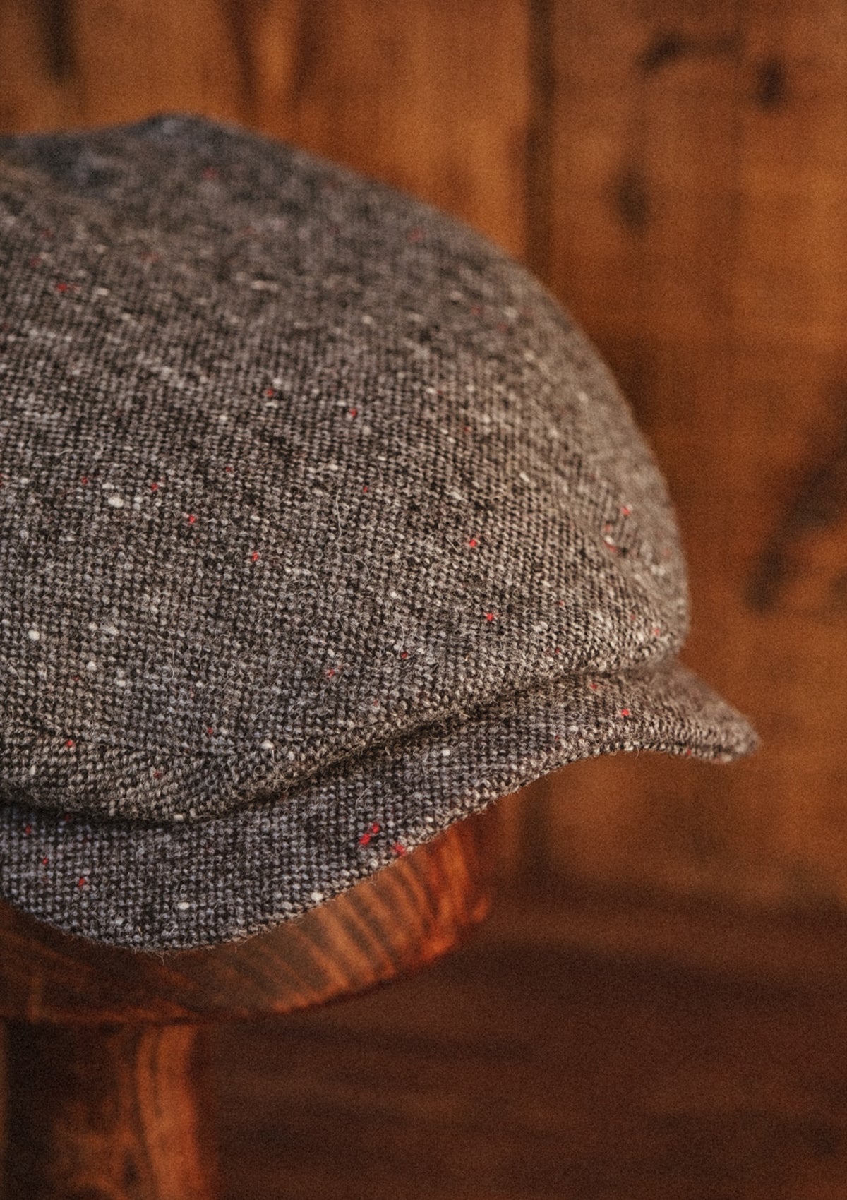 Geary Flat Cap - Grey Fleck Donegal Tweed