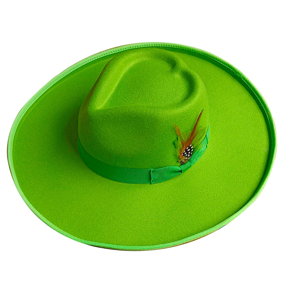 Love hat with large brim