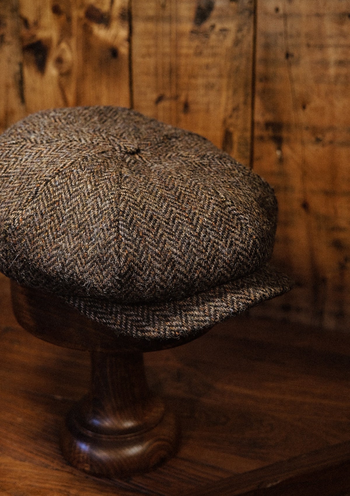 Ridgmount Baker Boy - (Narrow Width) Harris Tweed Light Brown Herringbone