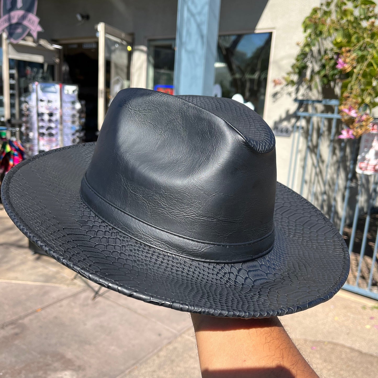 The Illadelph Leather