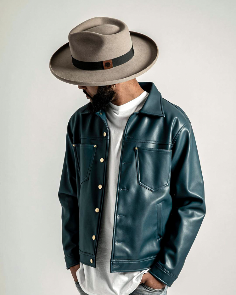 Miller Ranch Colonel Pierce [Fast shipping and box packing]