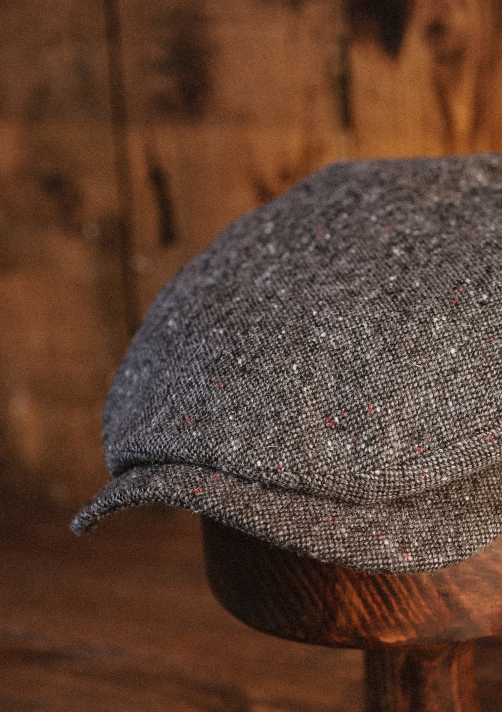 Geary Flat Cap - Grey Fleck Donegal Tweed