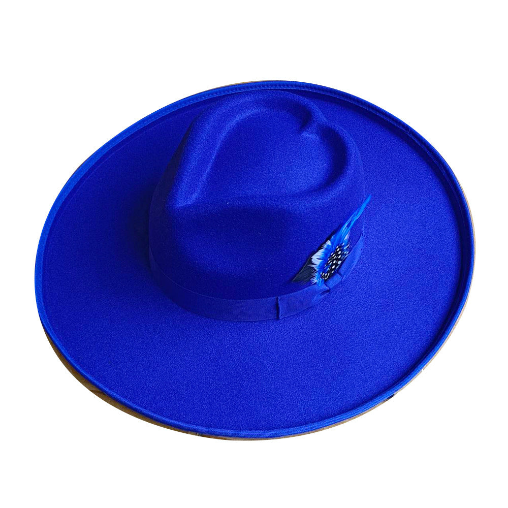 Love hat with large brim