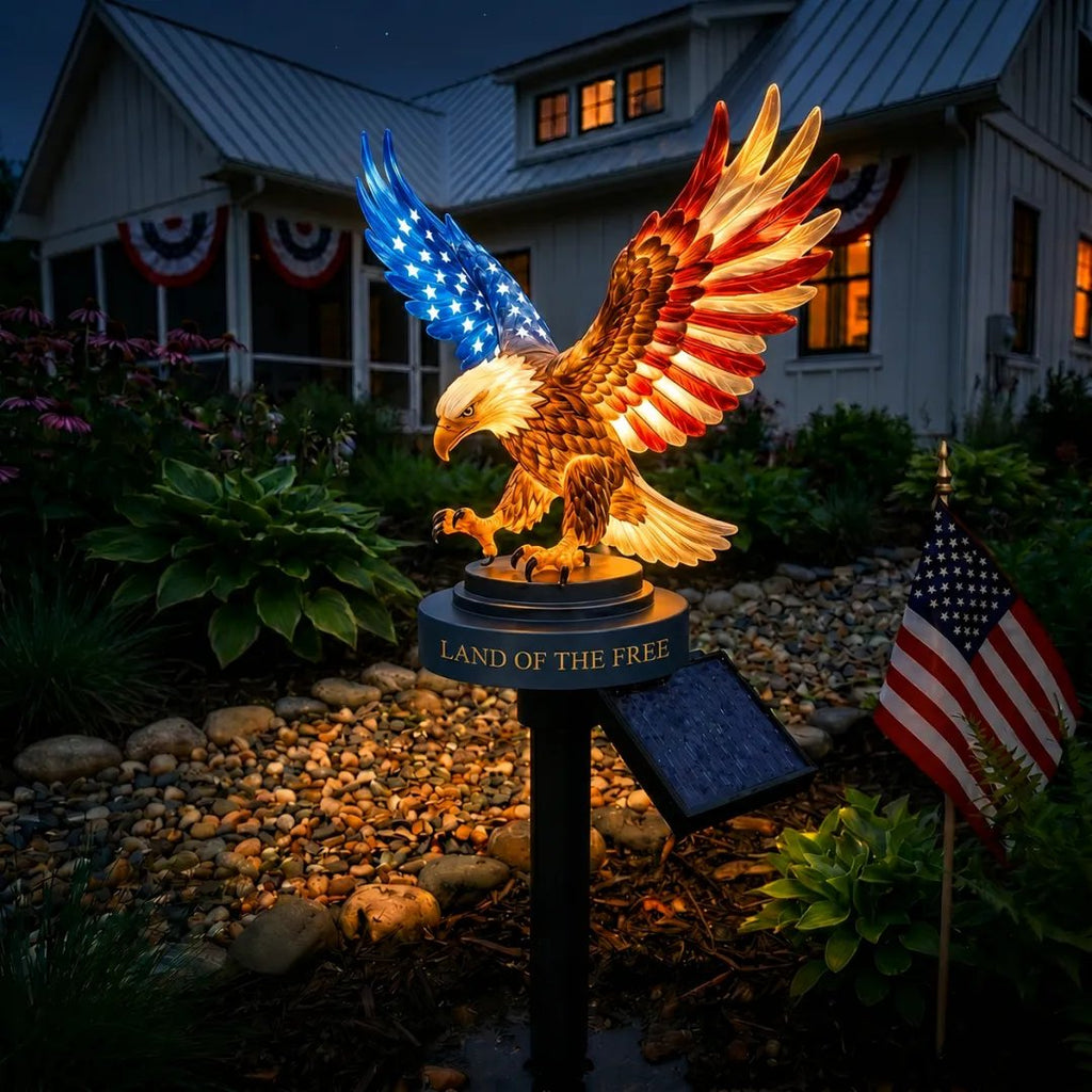 🔥Last Day 49% OFF-Solar Eagle Garden Light – A Glowing Tribute to American Freedom